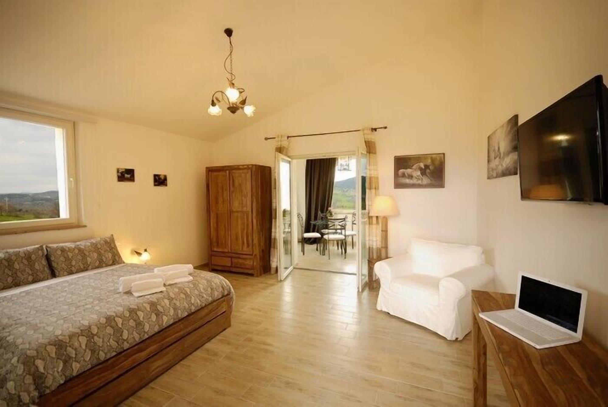 Pietriccio Rosso Hotel La Campigliola Ngoại thất bức ảnh