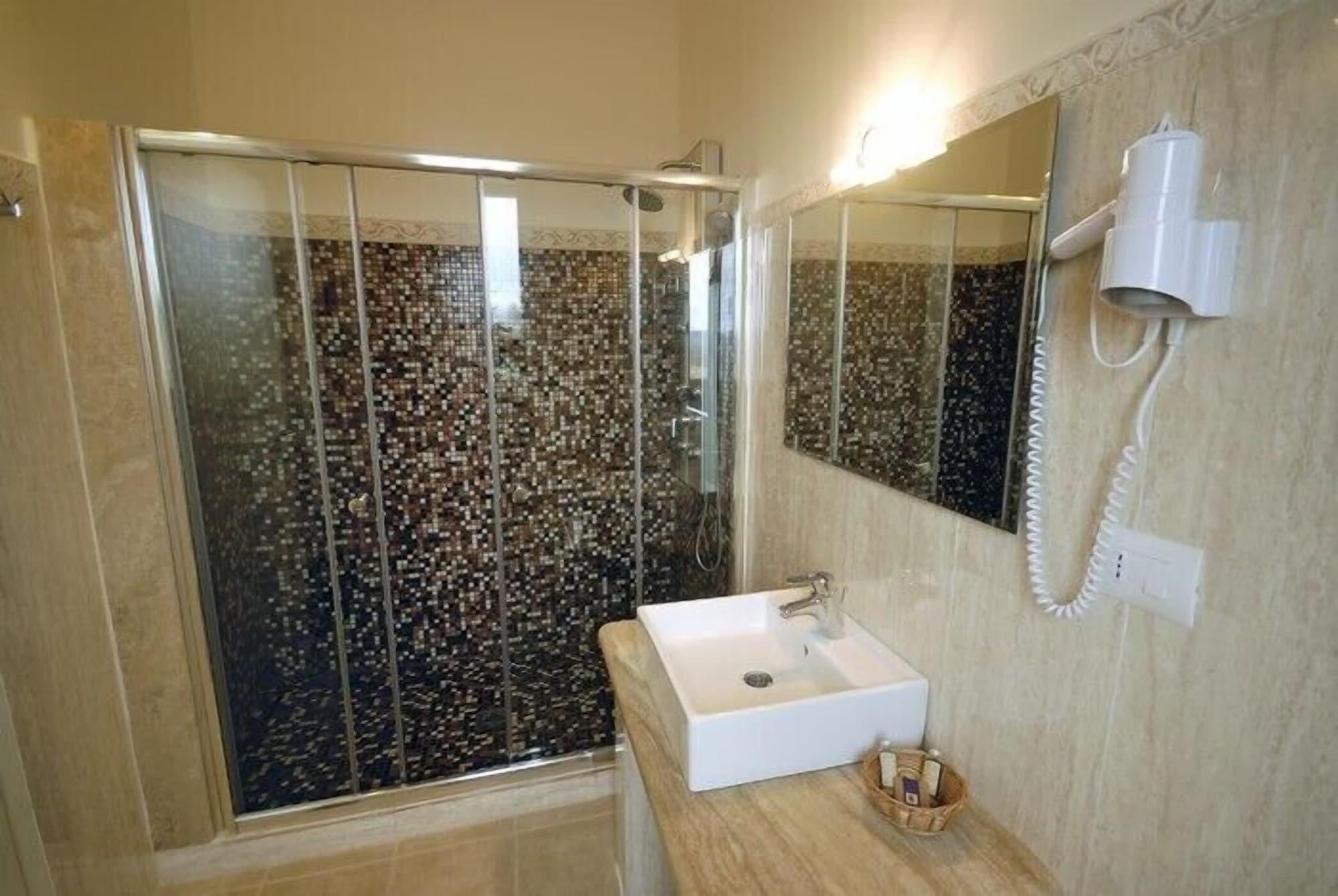 Pietriccio Rosso Hotel La Campigliola Ngoại thất bức ảnh