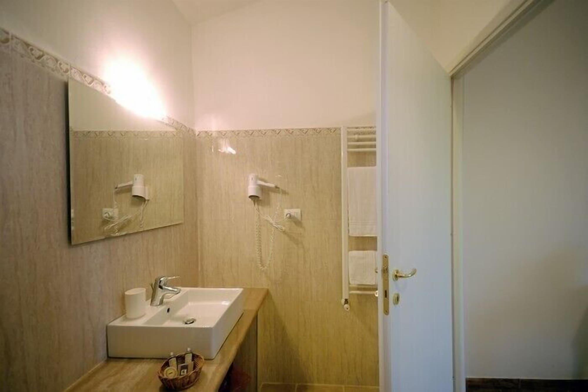 Pietriccio Rosso Hotel La Campigliola Ngoại thất bức ảnh